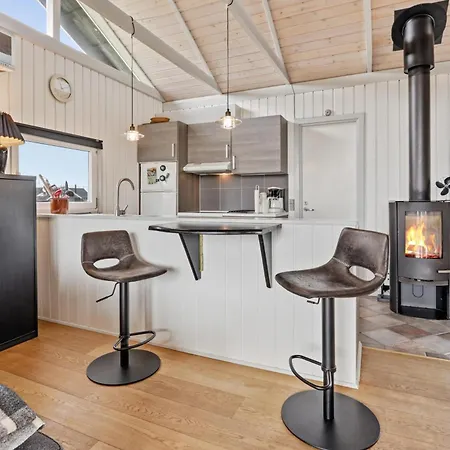 Hyggeligt Og Velholdt I Vejlby Klit Sj665 Harboør